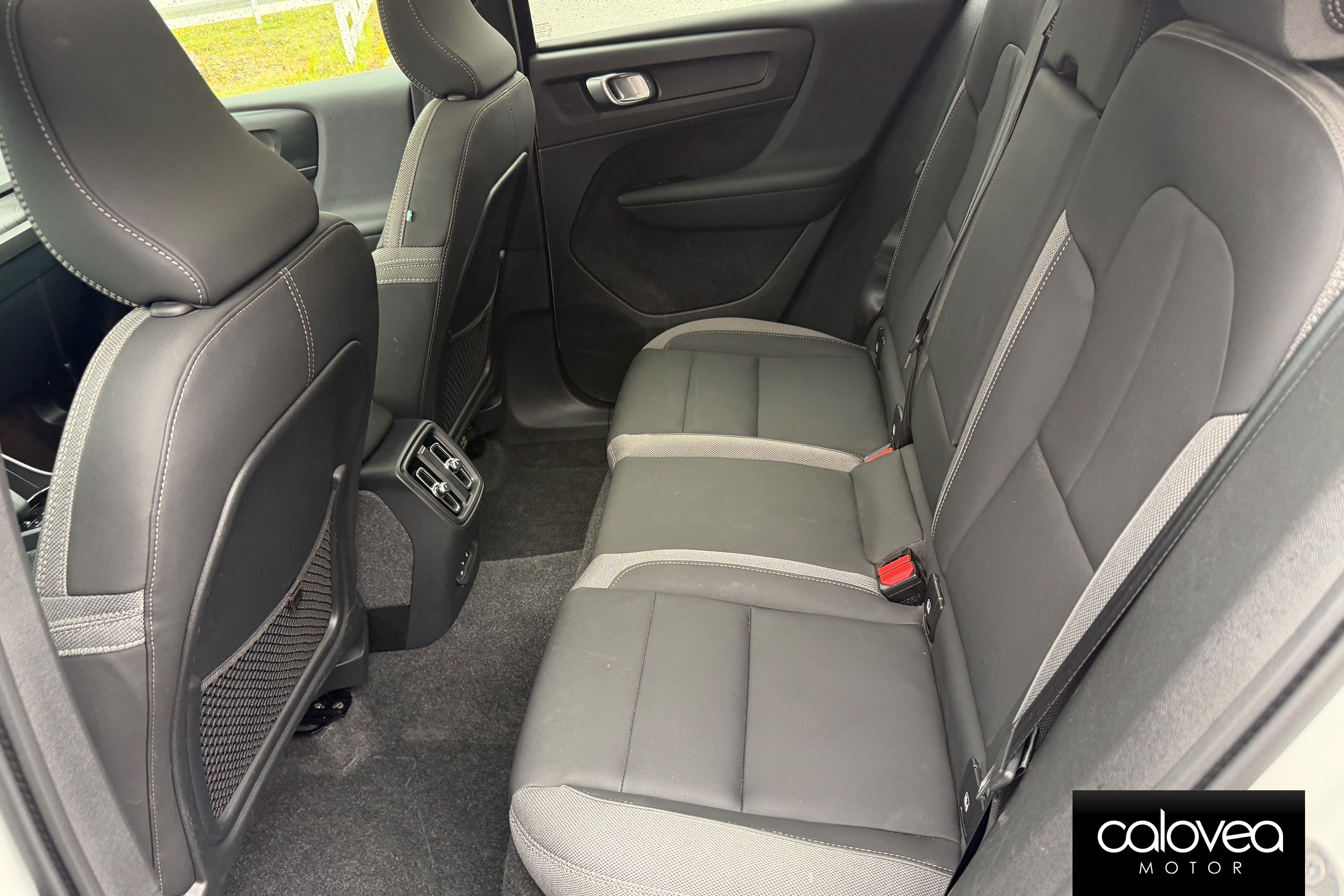 Volvo C40 Recharge Twin, 408hp, 2024
