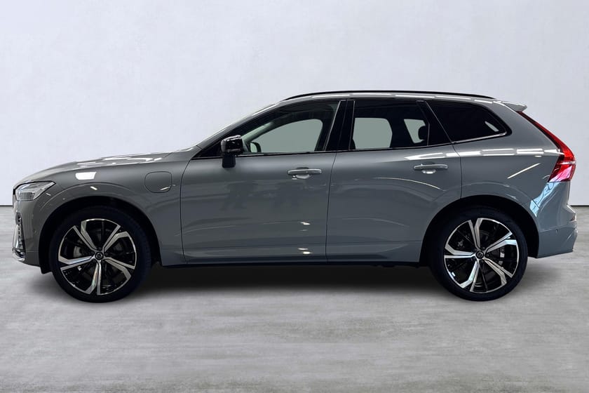 Bild 2 av Volvo XC60 T6 Plus Dark Edition