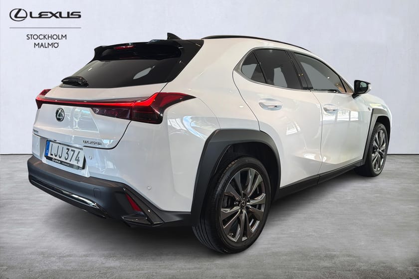 Bild 5 av Lexus UX 250h F Sport Design 184hk P-värm Navi Keyless B-kamera