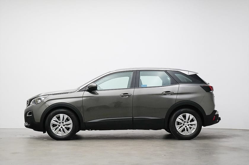 Bild 3 av Peugeot 3008 Puretech / 131hk / Active / Drag / CarPlay