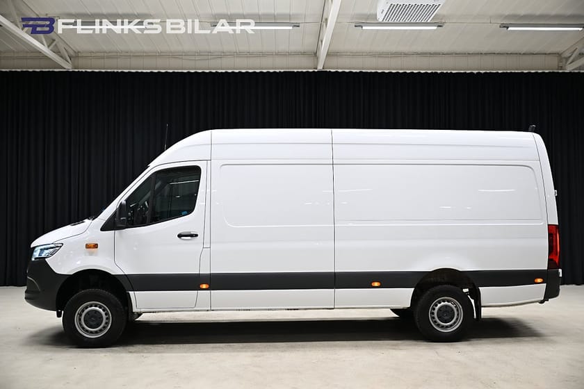 Bild 2 av Mercedes-Benz Sprinter 319 CDI 4x4 Skåpbil 190HK Automat Servicebil