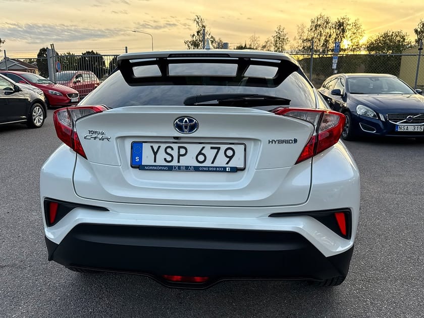 Bild 4 av Toyota C-HR Hybrid