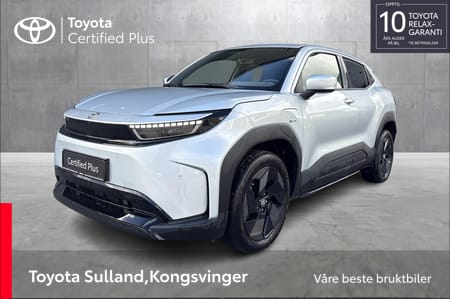 Toyota Urban Cruiser SUV 61 kWh AWD I Active I Lav km