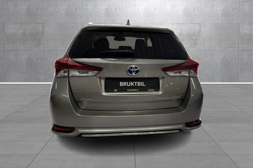 Bilde 4 av Toyota Auris Touring Sports Hybrid Sport 1,8 Stv6.25% Rentekamp. med 35% EK