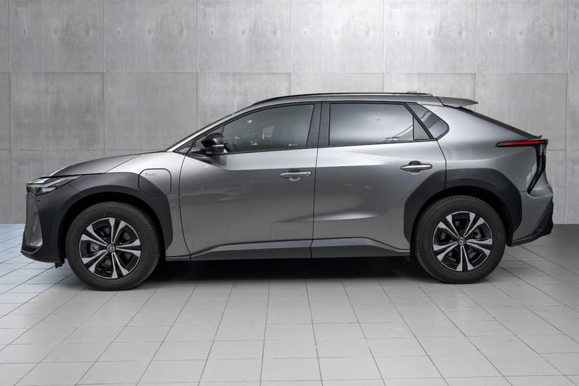 Bilde 2 av Toyota bZ4X AWD Active Tech