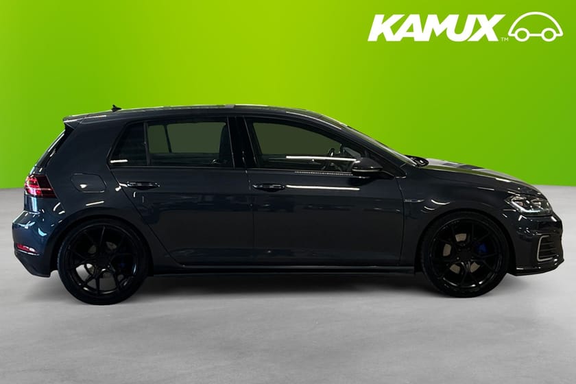Bild 2 av Volkswagen Golf GTE 1.4 TSI Carplay DSG 204hk