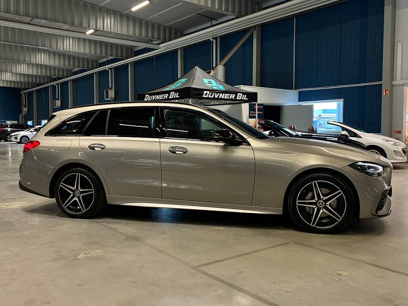 Bild 3 av Mercedes-Benz C 300 T e 9G-T AMG | Burmester | Drag | Premium