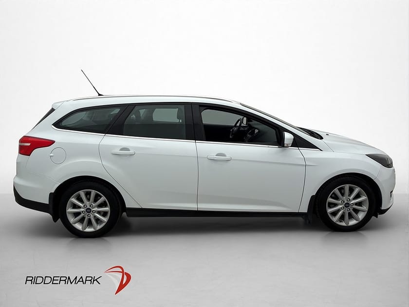 Bild 4 av Ford Focus Kombi 1.0 Titanium Dragkrok P-Sensorer Bluetooth