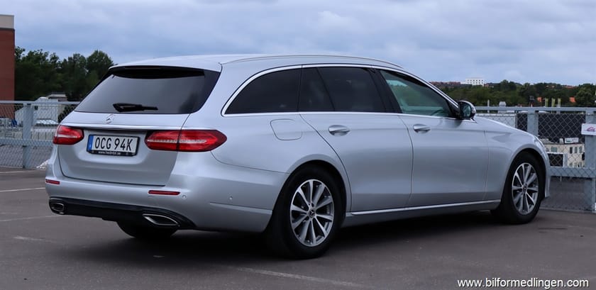 Bild 4 av Mercedes-Benz E 220 T d 4MATIC E220 Avantgarde S/V-hjul