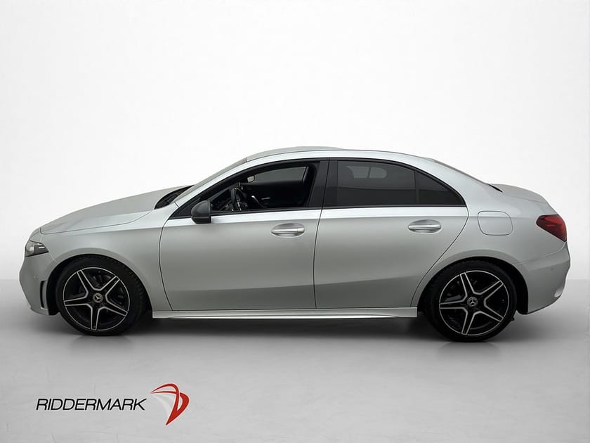 Bild 4 av Mercedes-Benz A 200 Sedan AMG Line 163hk Wide Drag Navi Kamera