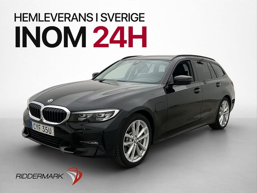 Bild 3 av BMW 330e xDrive Touring 330 292hk Cockpit Navi Drag Halvskinn Carplay