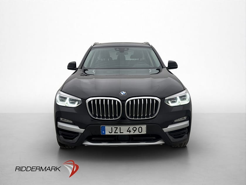 Bild 2 av BMW X3 xDrive20d 190hk xLine Pano HUD Skinn Cockpit Kamera