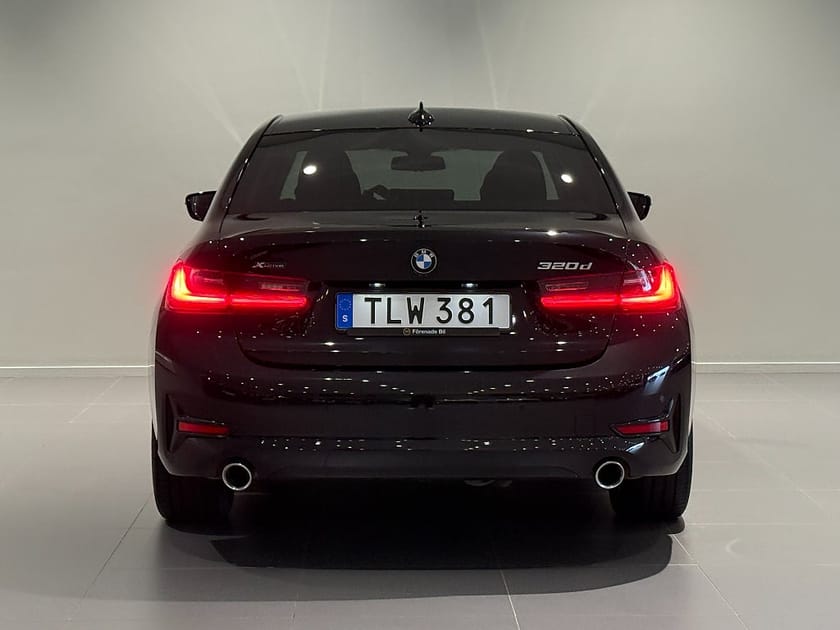 Bild 4 av BMW 320d xDrive Sedan Sport Line Drag PDC Rattvärme 17"