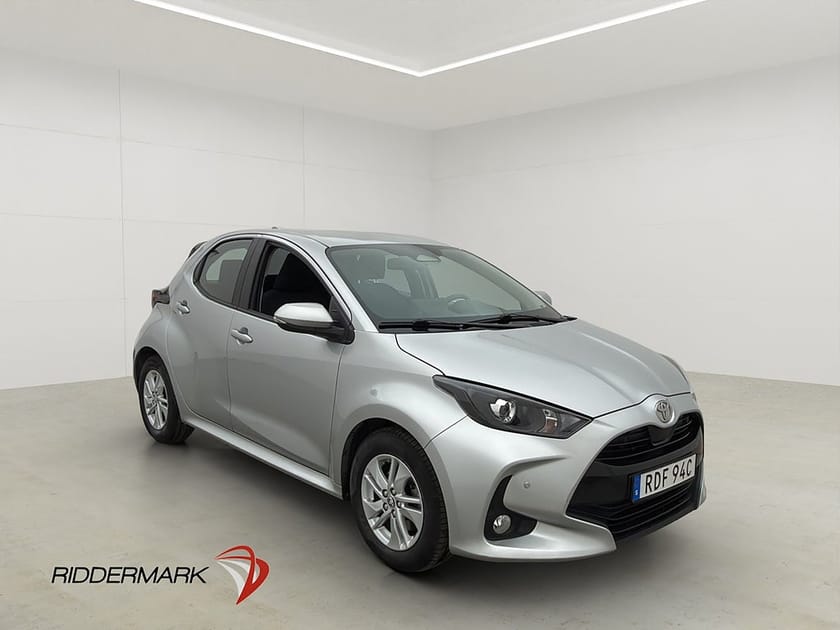 Bild 3 av Toyota Yaris Hybrid 115 116hk Kamera CarPlay Adapt-Fart MOMS