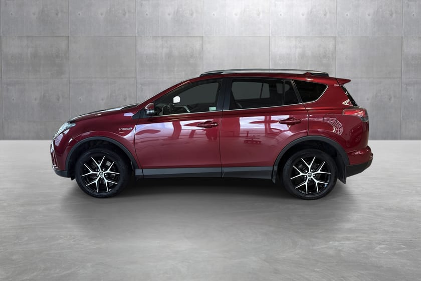 Bilde 2 av Toyota RAV4 Hybrid 71°N | H.feste | LED-BAR