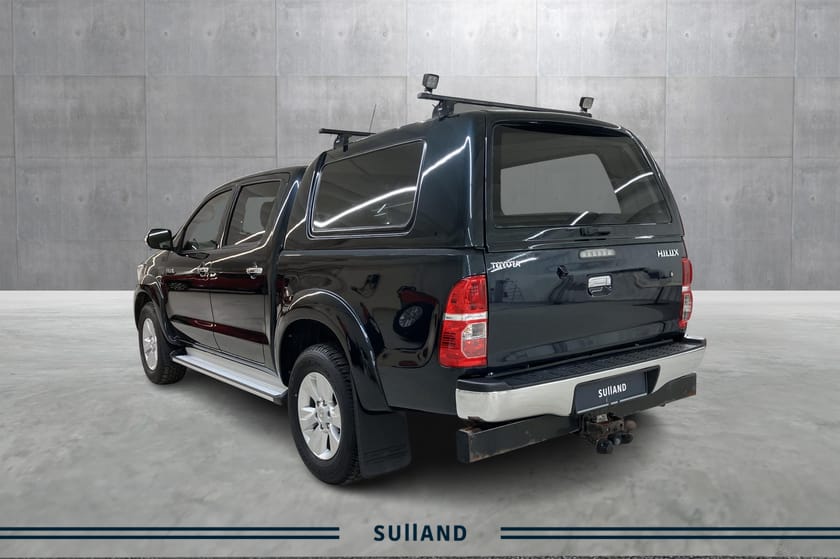 Bilde 4 av Toyota Hilux Dobbelcab 2.5D 144HK/4WD/D-Cab/5-seter/Krok/Ekstralys - SR+