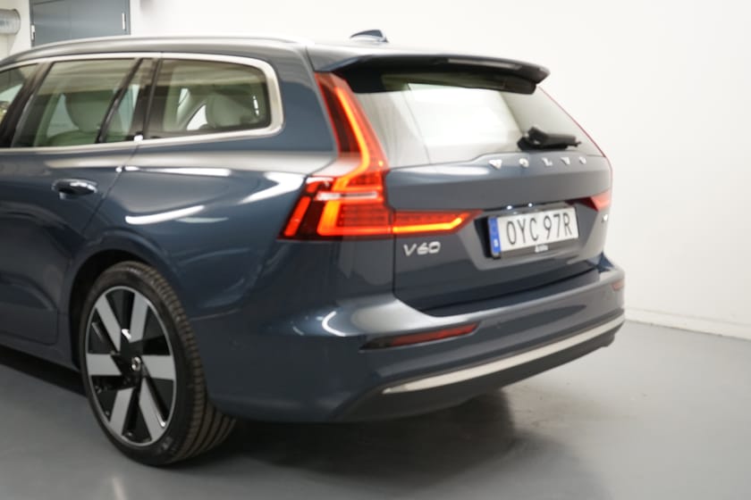 Bild 3 av Volvo V60 T6 Plus Bright Nordic Edition, Navigation