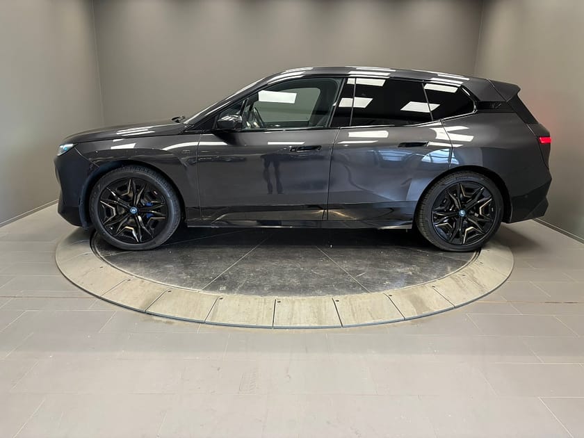 Bild 2 av BMW iX M60