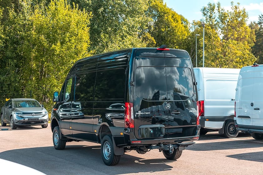 Bild 3 av Mercedes-Benz Sprinter 319 CDI 4x4 Panel Van Skåpbil 9G-Tronic Euro 6