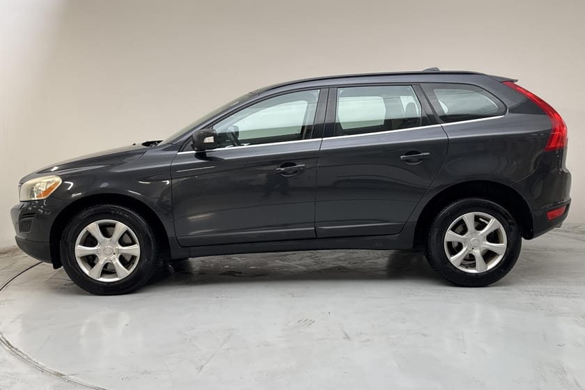 Bild 2 av Volvo XC60 D5 AWD (215hk) Momentum Drag