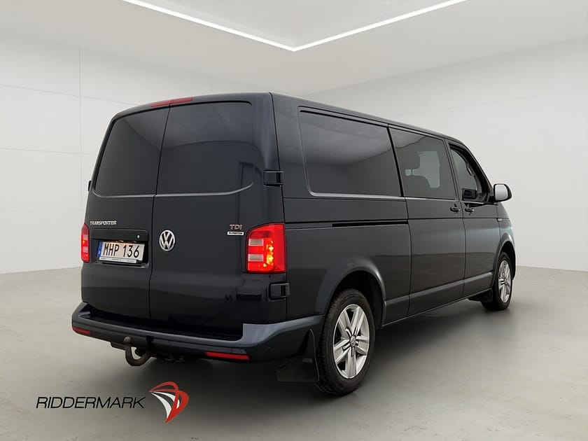 Bild 5 av Volkswagen Transporter Kombi L2 Värmare LED PDC Drag CARPLAY