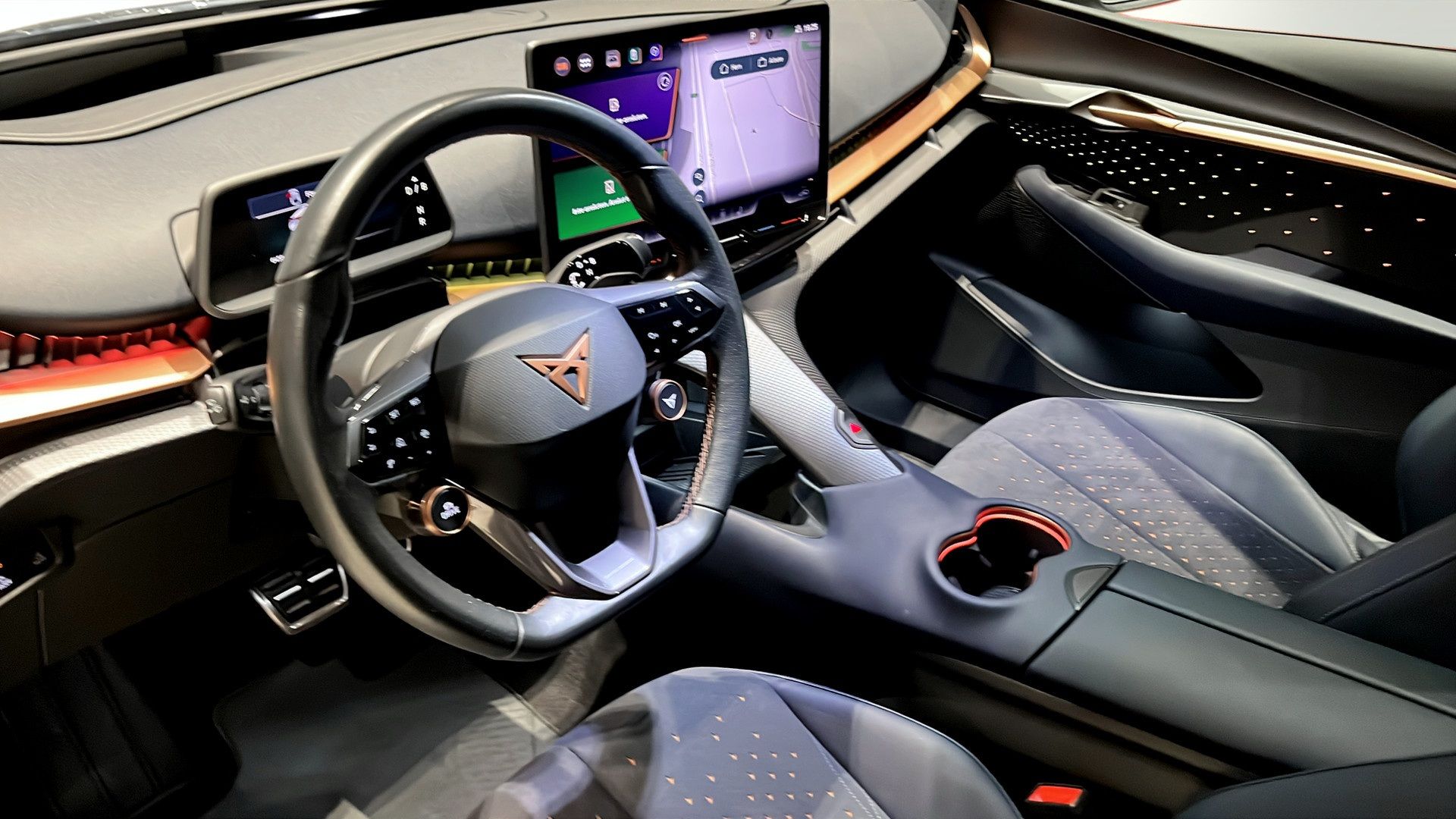 Cupra Tavascan VZ 2024, kuva 7/10
