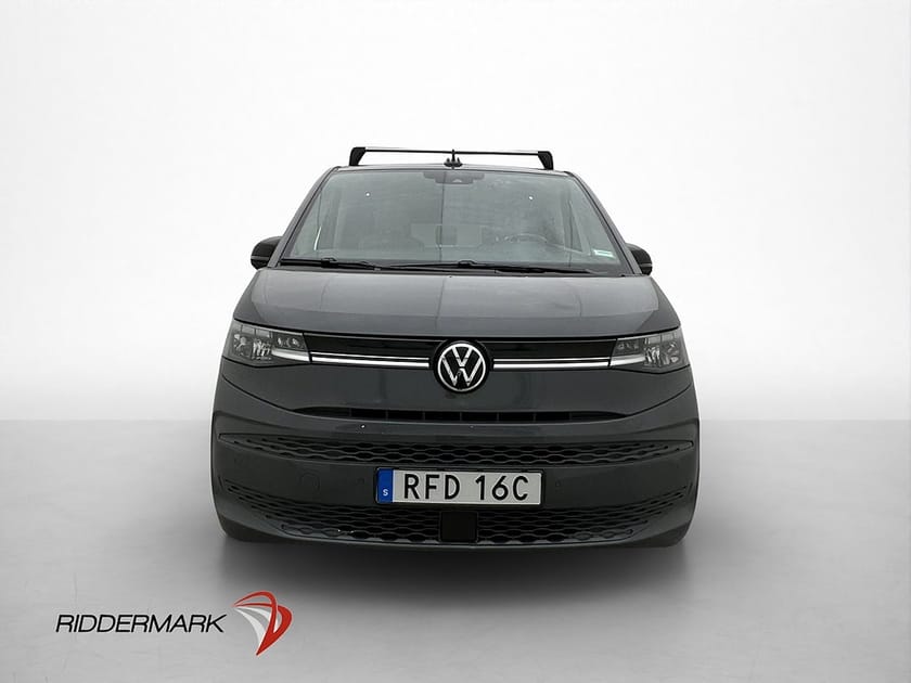 Bild 5 av Volkswagen Multivan eHybrid Life Lång Värm Cockpit CARPLAY