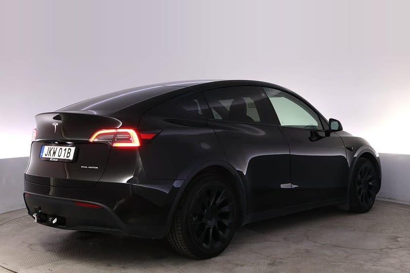 Bild 5 av Tesla Model Y Long Range AWD Autopilot 20" Pano Drag