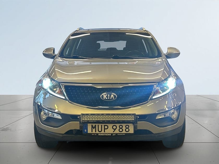 Bild 2 av Kia Sportage CRDi Comfort Drag/SoV-Däck/Värmare/Psens