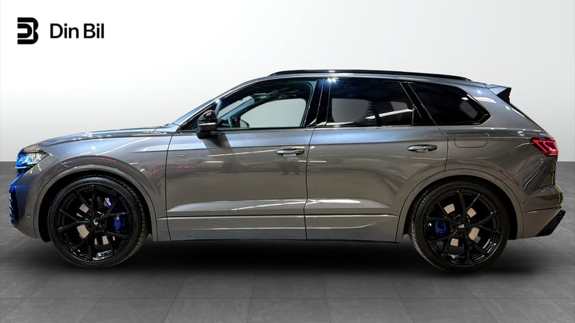 Bild 2 av Volkswagen Touareg R eHybrid Panormama/Drag/Adaptiv luftfjädring