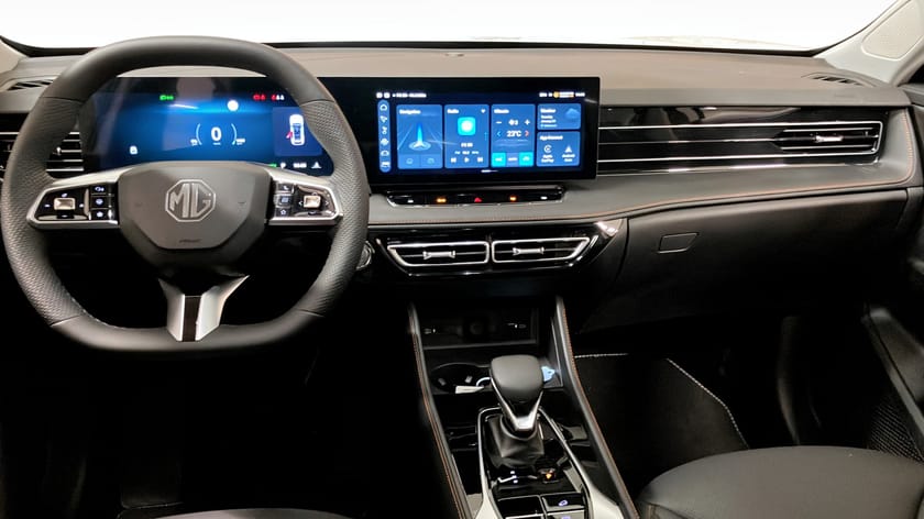 Bild 4 av MG HS PHEV Luxury Plug-In Hybrid 307hk Demobil