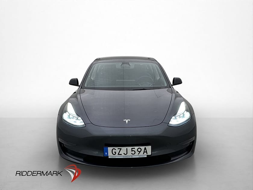 Bild 3 av Tesla Model 3 Long Range AWD Dragkrok Autopilot Svensksåld