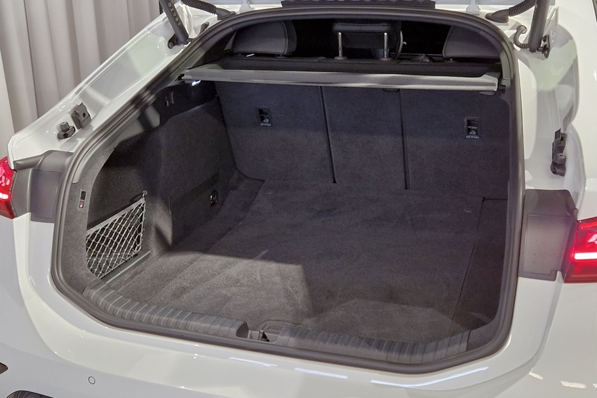 Audi A6 e-tron 2025, bild 6/10