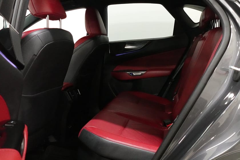 Bild 5 av Lexus NX 350h AWD E-CVT Executive 360 Kamera Adaptivfarthållare