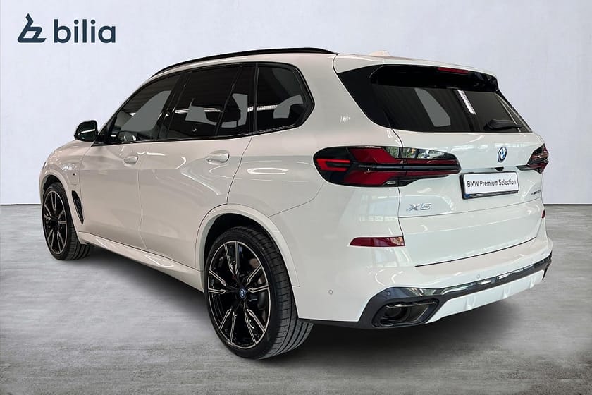 Bild 2 av BMW X5 xDrive50e xDrive 50e M-Sport Pro | Drag | H&K | Panorama | 360