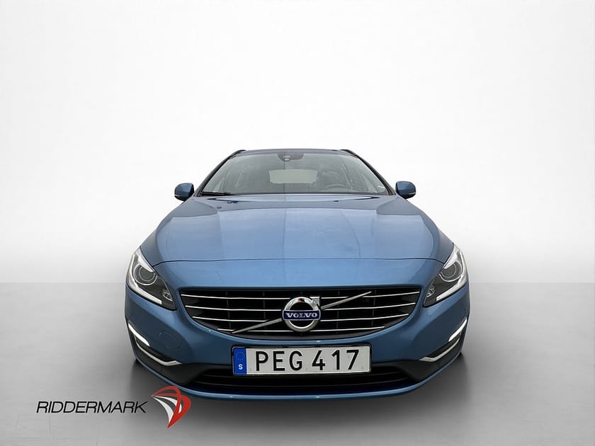 Bild 2 av Volvo V60 D3 150hk Momentum Värmare Rattvärme Halvskinn