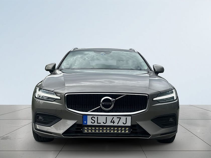 Bild 2 av Volvo V60 D4 AWD Aut Momentum Adv
