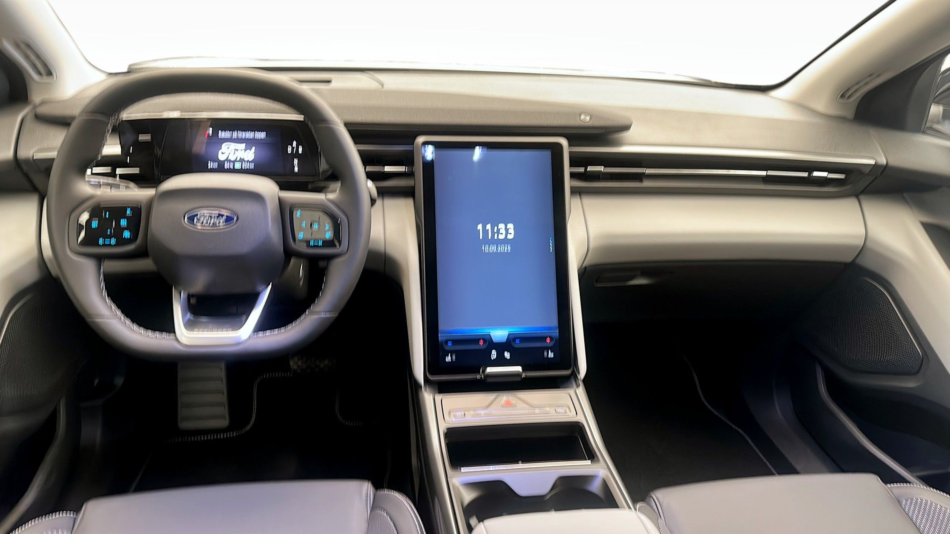 Ford Explorer EV Extended Range RWD 2025, bild 4/18