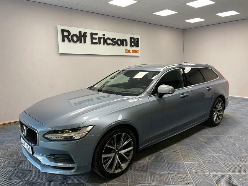 Bild 1 av Volvo V90 D4 AWD Momentum Edition