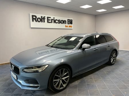 Volvo V90 D4 AWD Momentum Edition
