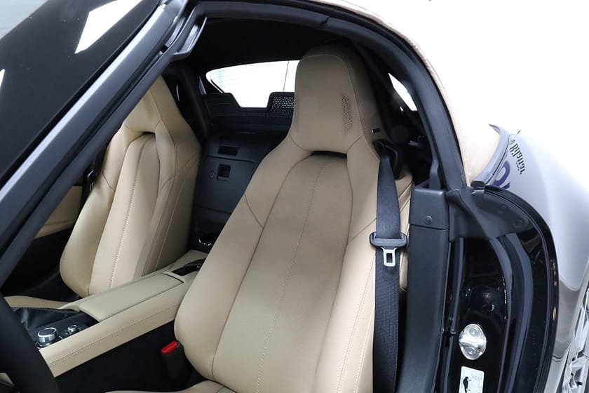 Bild 4 av Mazda MX-5 1.5 SKYACTIV-G 132 HK Kazari | Backkamera |