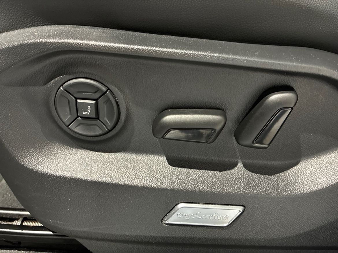 Volkswagen Volkswagen Touareg — bild 26