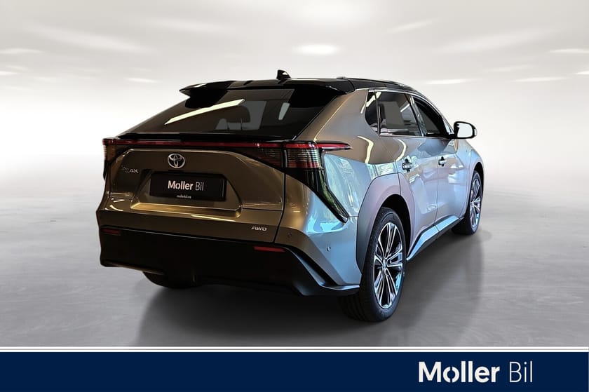 Bilde 4 av Toyota bZ4X AWD Executive Bitone