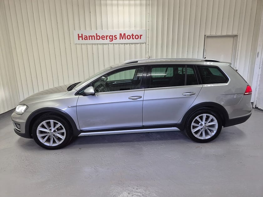 Bild 2 av Volkswagen Golf Alltrack 2.0 TDI DPF BMT 4Motion Euro 6 184hk