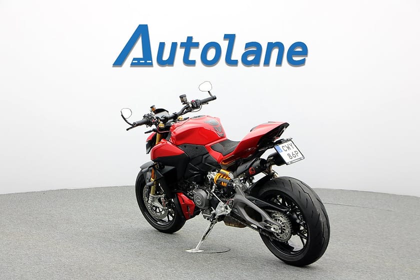 Bild 3 av Ducati Streetfighter V2