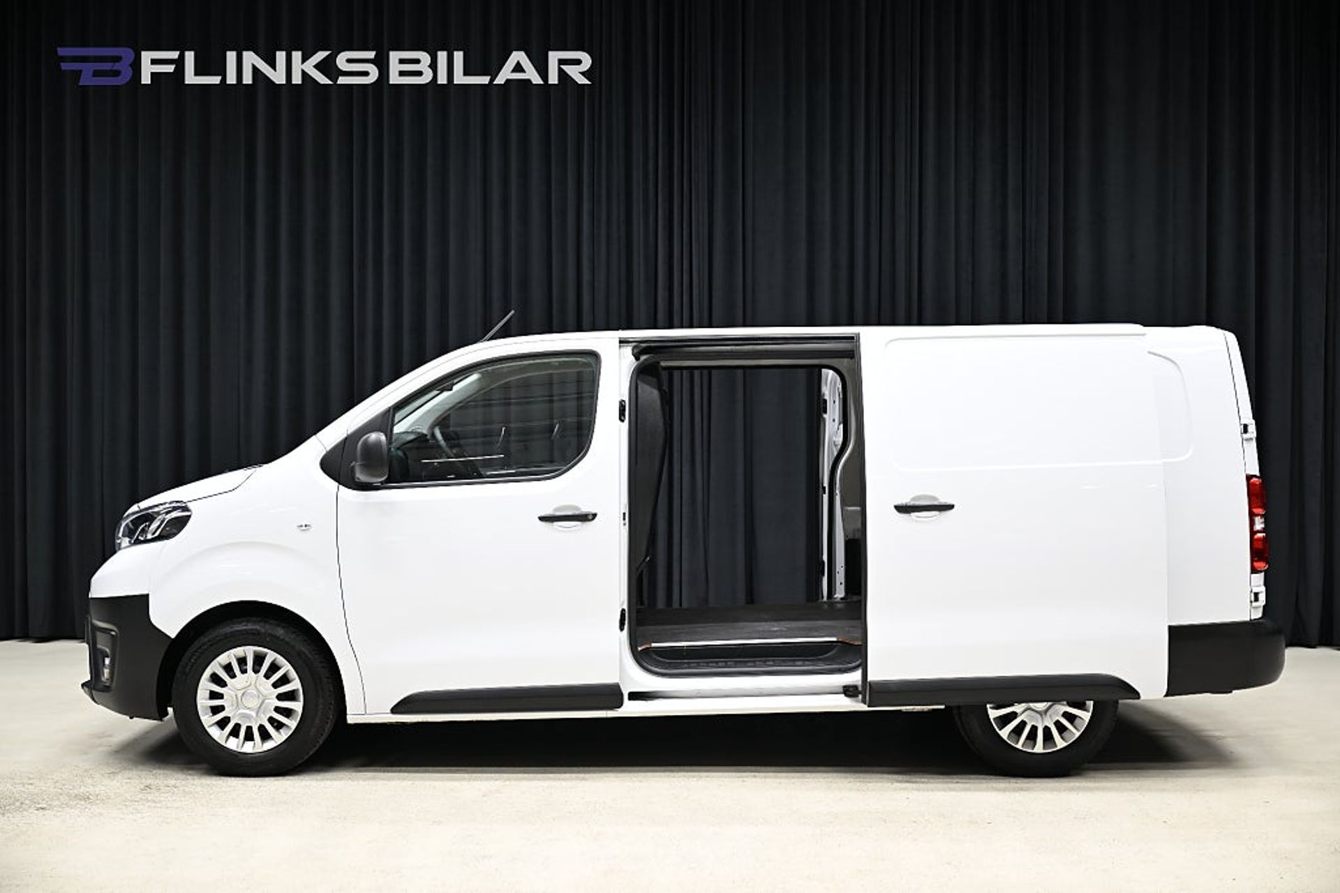 Toyota Proace 2.0 D-4D 144HK L3 Automat 2024, kuva 5/10