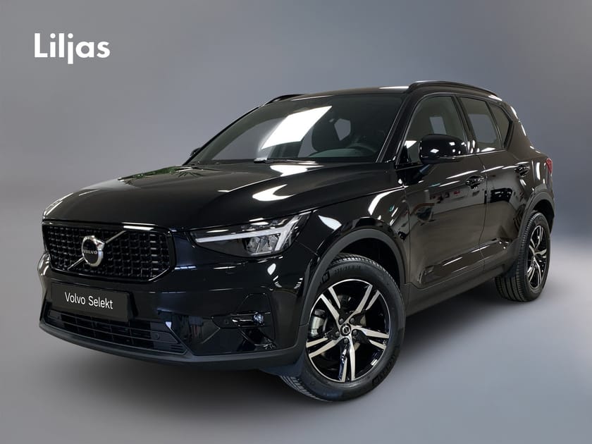 Bild 1 av Volvo XC40 B4 FWD Bensin Plus Dark//Adaptiv Farthållare//Kamera//