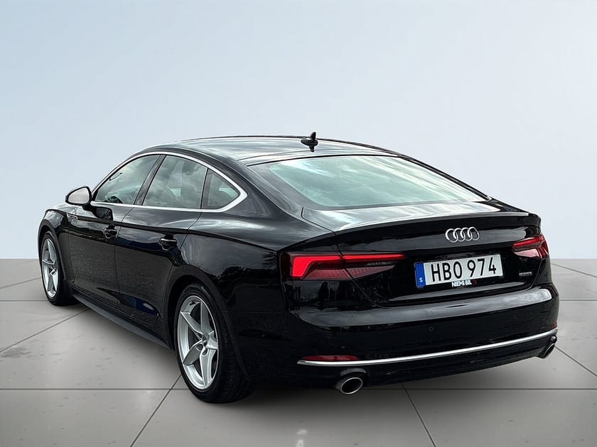 Bild 5 av Audi A5 Sportback 45 TFSI quattro Drag/SoV-Däck/Psens/MoK