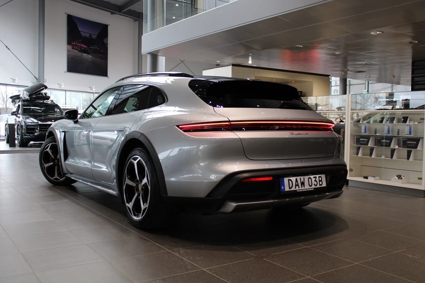 Bild 2 av Porsche Taycan 4 Cross Turismo