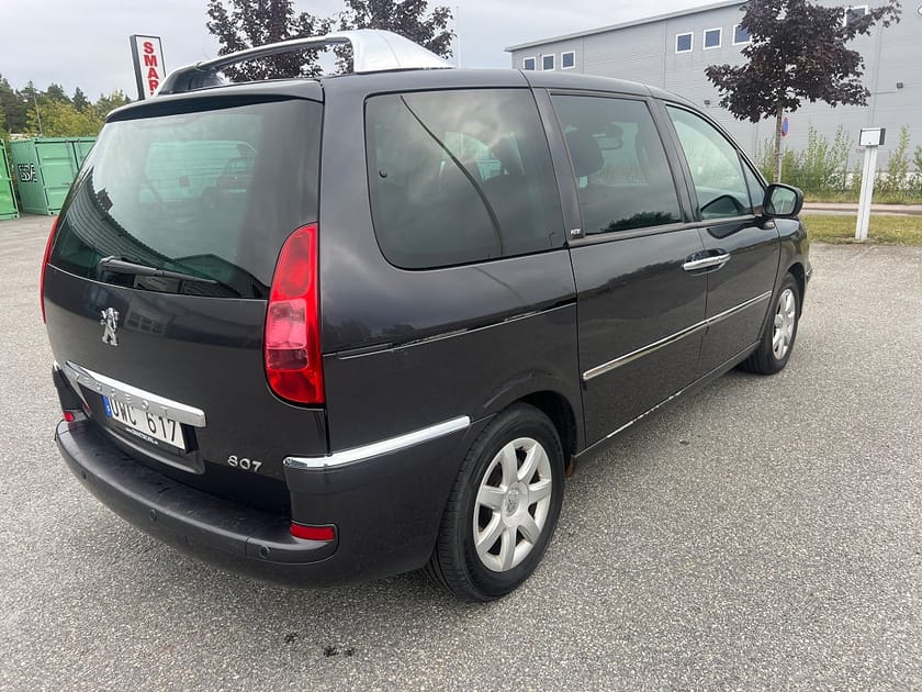 Bild 4 av Peugeot 807 2.0 HDi FAP 7-sits 1 äg Kamrem bytt Skinn Drag D-Värm